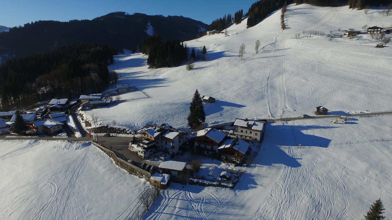 Hotel Und Alpen Apartments Mit Sauna - Buerglhoeh Bischofshofen Exterior foto